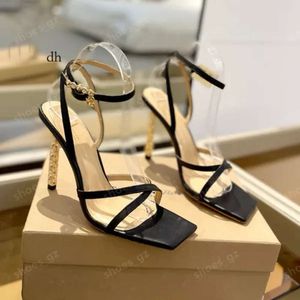 Gianvito Rossi Kvinnor mockar högklackade sandaler metall spikade skor klack 10.5 cm designers ankel wraparound kväll stiletto klackar sandaler med låda d2