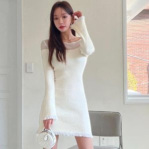 Casual Dresses Bandage Off-Shoulders spetsstitching Women's Mini Dress Fall Sticked Long-Sleeved Temperament Sexy Fashion Party Outfits Q409
