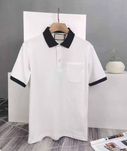 24 Mens Polo Gömlek Tasarımcı Polos Gömlek İnsan Moda Odak Nakış Jemşeri Çançısı Küçük Arılar Baskı Desen Giysileri Tee Siyah ve Beyaz Erkek T Shirt
