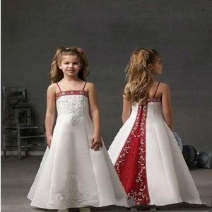 Vestidos de flor de cetim de cetim branco e vermelho para tiras de espaguete de casamento Bordado de renda infantil Festa de aniversário da primeira comunhão A Linha L 271i