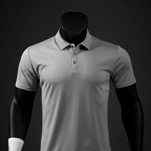 2024 Летние виды спорта быстрые сухие рубашки поло для мужчин сплошной футболки с коротким рукавом.