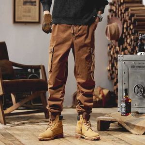 Calça masculina Design de outono Sense Bunched calça de pé pequeno retro Rything String Casual Cargo Casual Pants J240507
