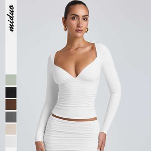 Prosta nowa obroża Y2K Summer's Damska Kllar Długie rękawowe konstrukcja koszulki z lekkim i dojrzałym stylem Slim Fit Top F51429