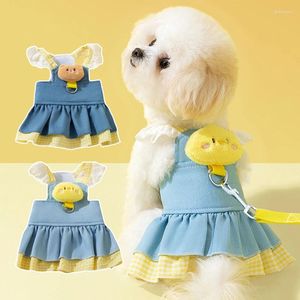 Collari per cani Cute bambola cucciolo di cani imbracatura e guinzaglio giallo rosa con abbigliamento in denim abiti per animali