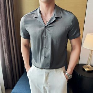 Herren lässige Shirts Fashion Gentleman Koreanische Geschäfts Hochzeit 5 Punkte Ärmeln Arbeit Trend Britisch-Stil Solid Color Kurzärärmel Shirt