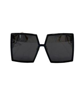 Óculos de sol de grandes dimensões Gold BlackDark Lens Gray Mulheres de Oversize Sun Glasses Moda Shades UV Protection Eye Wet