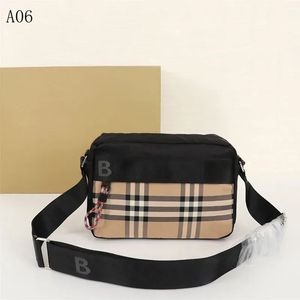 2024 الكتف Crossbody Canvas Bag Bag Bag Classic Classic for Man and Woman Woman