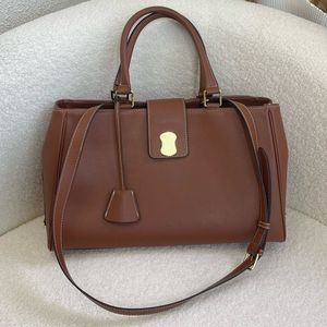 Designer bag Totes Womens and mens Luxurys handbag Crossbody bag satchel bag tote bag purse Leather Shoulder bag shopping bag Clutch bags