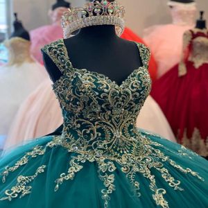 Винтажная темно -зеленая вышивка платья Quinceanera Crystals Beads Long Lace Ball Hone