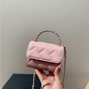 10A Fashion Carro carino per borse in vita scavata alla cintura a catena in vita di lusso Donne borse a tracota Mini Bag Designer Out Mini Welband Jew Eijt Eijt