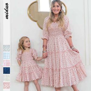 2024 New Street Fashion Fragmented Flower Square Neck Lantern Sleeve Mother Daughter Parent Child Cute Princess Dress F51452