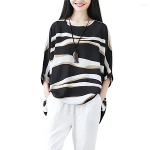 Women's T Shirts T-shirt O-neck 3/4 Sleeve Loose Pullover Tops Irregular Hem Striped Print Tee Shirt Summer Clothing 2024