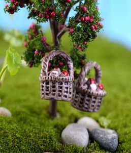 10pcsミニバスケットテラリウム用ミニチャチャ樹脂クラフト妖精の庭の飾り盆地盆栽