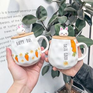 Kubki kreskówek marchewkowy kubek ceramiczny z pokrywką dziewczęta Picie woda filiżanki napoje kawaii świnia brzoskwiniowa kubek herbata herbata 400 ml