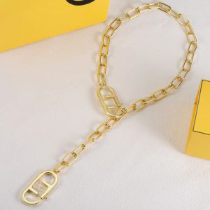 Guldhalsband för kvinnors hänge designer kedja halsband guld chokers halsband kon choker kvinnor legering halskedjor unisex klassiska smycken