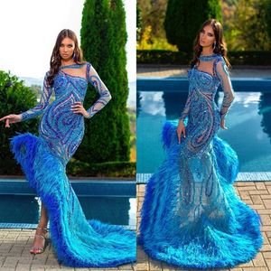 2020 Blue Mermaid Evening Dreess Bateau Neck Beaded 스팽글 깃털 긴 슬리브 댄스 파티 드레스 분할 스위프 트레인 공식 파티 가운 308z