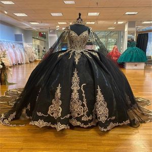 2022 Black Sweetheart Ball Gown Beaded Applicies Quinceanera Dress Princess Sweet 16 15 Year Girl Graduation Födelsedagsfest klänningar 303L