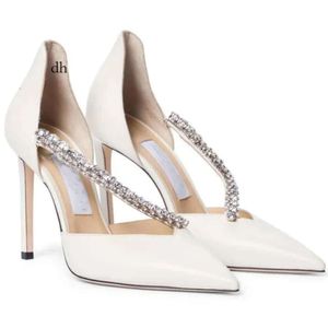 Marca de verão Bee Crystal Dress Shoes Embelexishish Sandals Point-Toe Mulheres bombas de PVC Lady Slip On Wedding Edit Bride Casual Walking EU35-43 73
