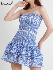 Ucxq elegante Stickerei geschnittene Frau Mini Kleid trägerlos aus Schulter hoher Taille Vestidos weibliche Kleidung Sommer 23A1570 240514