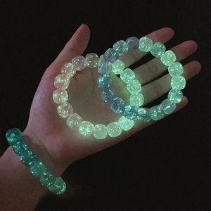 Pulseiras luminosas para homens homens fluorescentes pulseira de pedra natural noturna de miçangas brilhantes Banglet Jewelry Casal Presente 240423