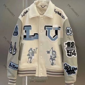 Letterman Vintage Off Bomber Coats Letter Hafdery jesienne mężczyzn Baseball Office Kurtki Hip Hop Loose Varsity Fashion Winter Keep Warm Kurtka White 38e5