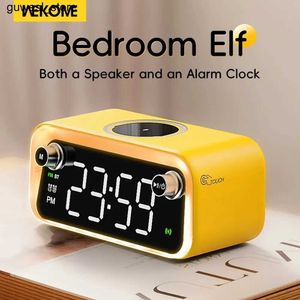 Luzes noturnas Wekome 15W Estação de carregamento rápido sem fio Bluetooth v5.3 alto -falante RGB Night Night Desktop LED Digital Alarm Clock S240513