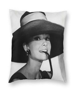 Cushiondecorative Pillow Cool Audrey Hepburn Case Home Decorative 3d двух боковой подушки для гостиной 4860516