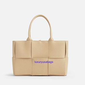 Candy/Mini/Small Arco Tote Bag Handbag Crossbody Bag BotegaVebeta Intreccio Leather Tote Bag Single Detachable Interior Zipped Pocket Leather String Closure KNGT