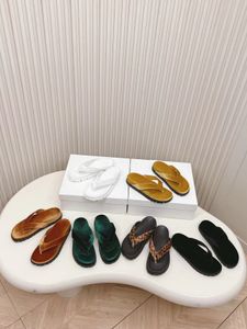 Vintage senior velvet flip-flops wear summer Korean version of the new leather platform flat with herryl casual fashion temperament simple women sandals