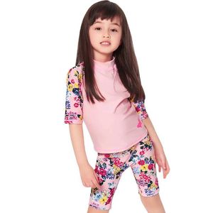 Two-Pieces Preschool Girls Rash Guard Set Pink Flower Humble Swimsuit Two piece Swimsuit UV Sunscreen SetL2405