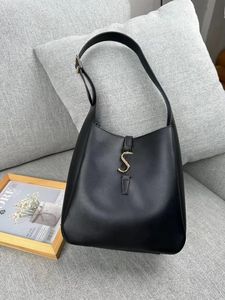 2024 New Soft Bucket Bag, Hobo Armpit Bag, High-end Light Luxury Fashion Women's Bag, One-shoulder, Versatile Commuting Trend