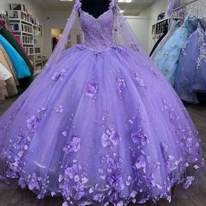 Glitter lila quinceanera klänningar spaghettirem med wrap sweet 15 klänningar 2022 3d blommor pärla vestidos 16 prom party bär 202s