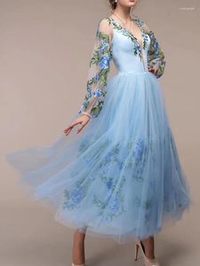 Party Dresses Blue Evening V Neckline 3D Floral Graduation Gowns Chiffon Summer Gown Sky Long Sleeves Wedding Gästklänning