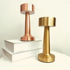 Lâmpadas de mesa LED Retro Metal Dumbbell Lamp Ornamentos criativos Ornamentos