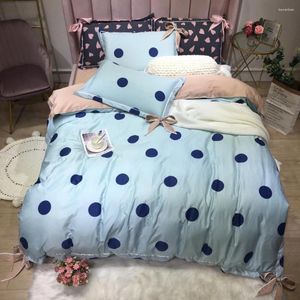 Yatak Setleri Bowknot seti 4pcs baskılı yorgan kapağı Yumuşak Yatakklotlar Keten Elyaf Japon Yatak Kral Tarzı Pamuk Ev Boyut