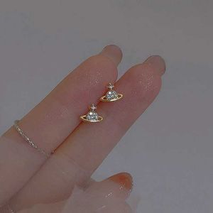 Stud Voq Korean Fashion Exquisite Zircon Earrings Lämpliga för kvinnor Simple Temperatur Party Jewel Gifts J240513