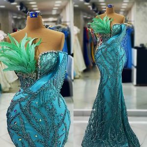 2024 Plus Size Mint Prom Dresses for Special Occasions Promdress Feather Beaded Lace Pearls Decorated Beading Tassel Rhinestones Birthday Dress Engagement AM890
