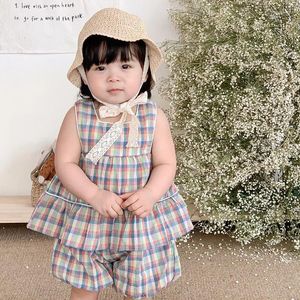 Kleidungssets Sommer Baby Girl Set ärmellose Top und Blütenknospenhose Zweiköpfige karierte kontrastierende Kleidung Overall Kids