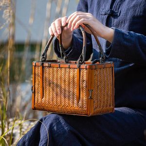 Ladies Woven Bamboo Bag Handmade Retro Basket Chinoiserie Tea Suit Set Square Storage Bags 2023 Womens Handbag 240430