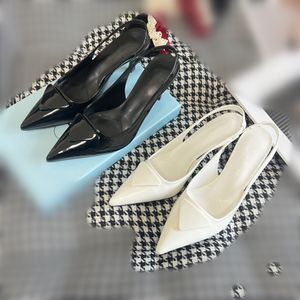 Hochwertige neue Modespitze Stilettos Business Casual Leder Patent Heels mit 7 cm Absatz, für professionelle Wachschuhe, Größen 35-40, entwickelt