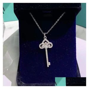 Pendant Necklaces Designers Necklace Fashion Womens And Mens Charm Jewelry Light Luxurys Classic Love Diamond Simple Clavicle Chain Fo Dh7Od