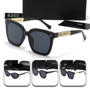 Hot Luxury Sunglasses Lens Polaroid Designer Letter feminino homem Óculos de moda sênior para mulheres Óculos de óculos de metal vintage de metal com caixa