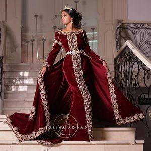 Burgundy Velvet Prom Formal Dresses with Overskirt 2021 Karakou Algerien Luxury Gold Lace Embroidery Kaftan Caftan Evening Gowns 2549