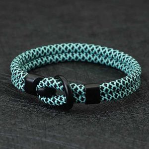 Charm Bracelets Noter Unique Men Rope Bracelet Double Layer Surf Braclet Homme Accessories Lucky Fabic Braslet Boyfriend Gift Pulsera Roja Joyas Y240510