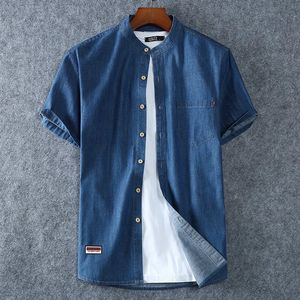 メンズブルーデニムシャツ半袖ジャンシャツ夏の高品質メンコットンライトブルーデニムシャツプラスサイズL-8XL 240508
