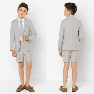 Summer Boy Little Formal Terno Formal Dinner Tuxedos para Festas de Casamento de Beach Garoomsmen Crianças Crianças PROM Terno formal Wear Jaqueta 229G