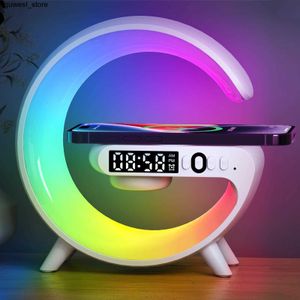 Gece Işıkları Çok Fonksiyonel Kablosuz Şarj Pedi Tutucu Hoparlör TF RGB Gece Işığı 15W Hızlı Şarj İstasyonu İPhone Samsung Xiaomi Huawei S240513