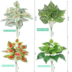 Decorative Flowers 7 Pieces Of Artificial Green Plants Small Fairy Taro Leaves Chicken Heart Plant Wall Red Perilla Office Decoration