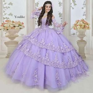 2024 seksowne sukienki Quinceanera liliowe długie rękawy ukochane koronkowe aplikacje warstwy Słodka 16 sukienka Vestidos de 15 Prezentacja Długość podłogi 0514