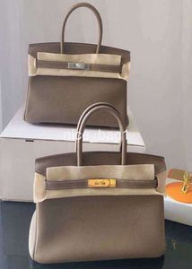 2024 new designer Handbags Women Classic leather bags buckle Luxury Shoulder fashion brand womens